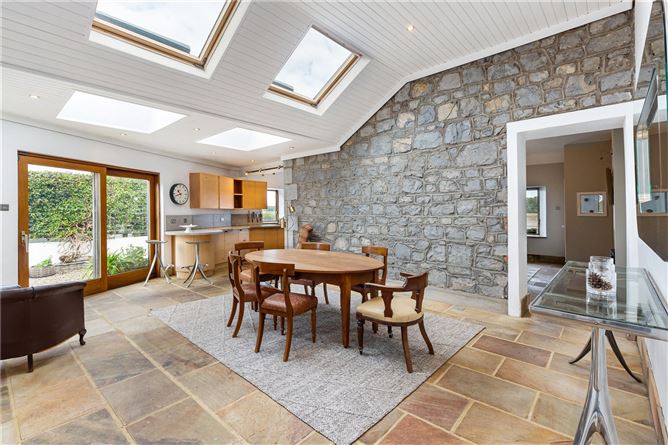 The Cottage, High Road, Mornington, Co. Meath