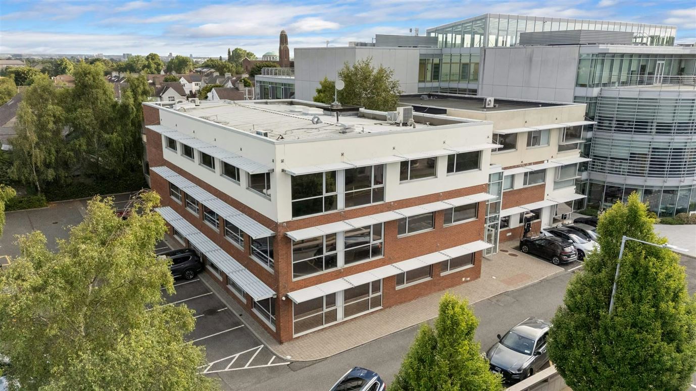 Headquarters Office Building John Paul Group, Dundrum Business Park, Dublin