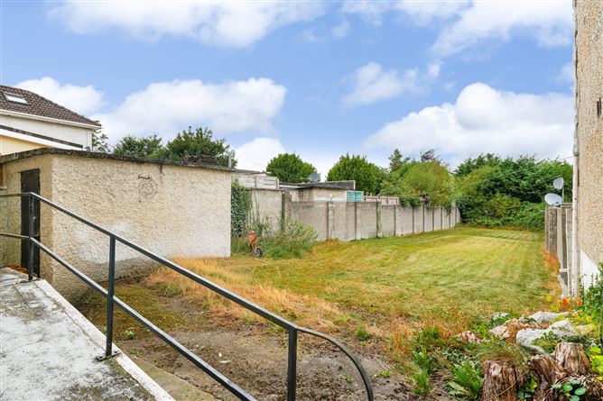Photo 18 of 23 — 22 Boot Road, Clondalkin, Dublin 22