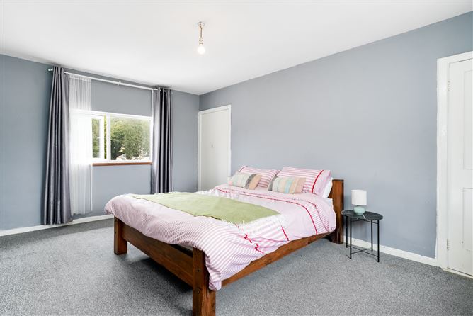 Photo 17 of 23 — 22 Boot Road, Clondalkin, Dublin 22