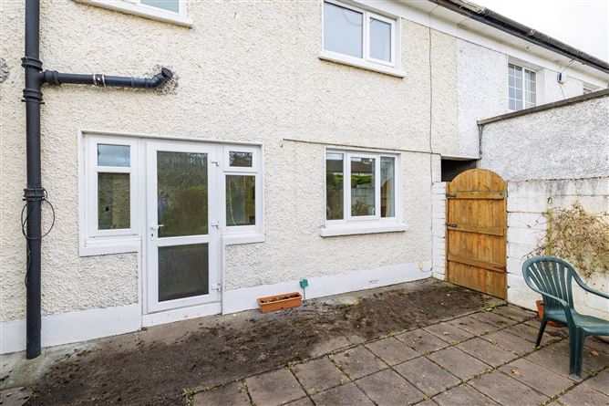 478 COLLINS AVENUE, Whitehall, Dublin 9