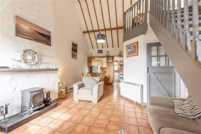 24 Bayview, Dunmore East, Waterford