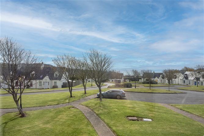 24 Bayview, Dunmore East, Waterford