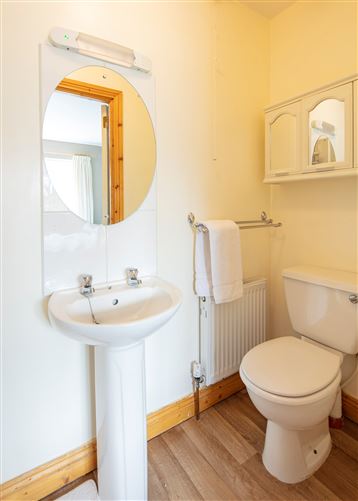 3 Newbury Court, Derrinturn, Carbury, Co. Kildare