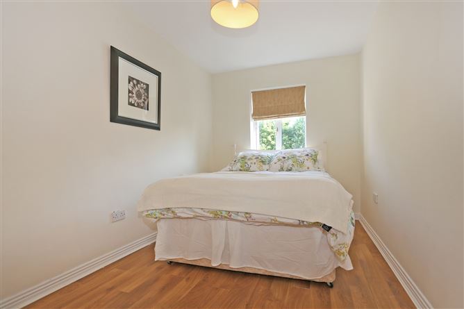 17 Knockhill, Ennis Road, Limerick