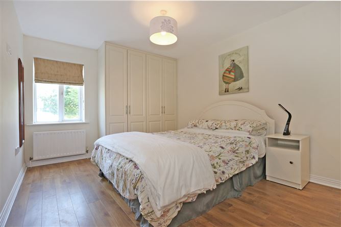 17 Knockhill, Ennis Road, Limerick