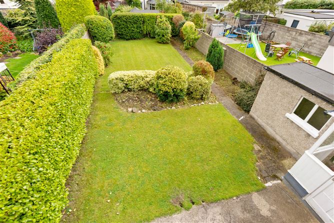17 Orchardstown Drive, Rathfarnham, Dublin 14