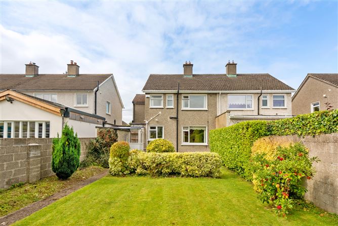 17 Orchardstown Drive, Rathfarnham, Dublin 14