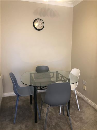 24 The Ailesbury, Donnybrook Castle, Dublin 4, Co. Dublin