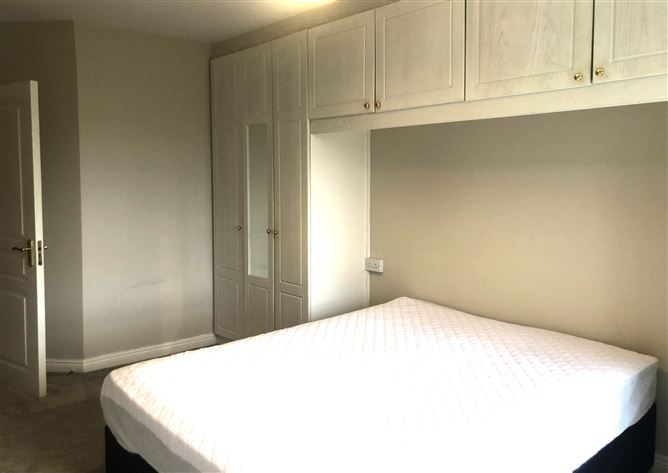 24 The Ailesbury, Donnybrook Castle, Dublin 4, Co. Dublin