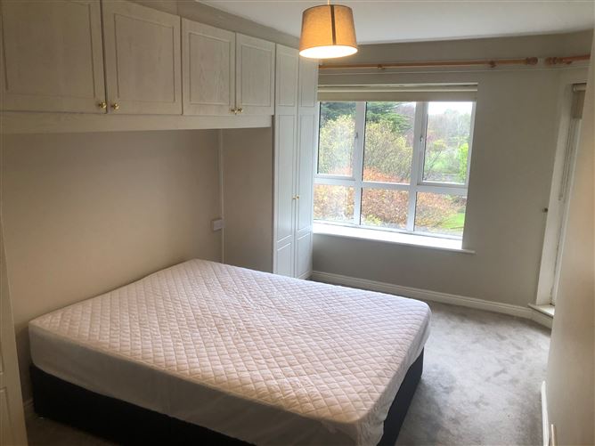 24 The Ailesbury, Donnybrook Castle, Dublin 4, Co. Dublin
