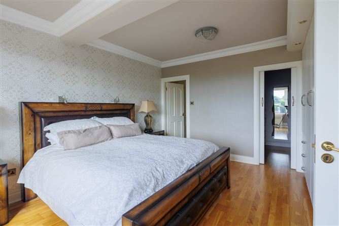 Knocklarne House, Louth Hall, Tallanstown, Co. Louth