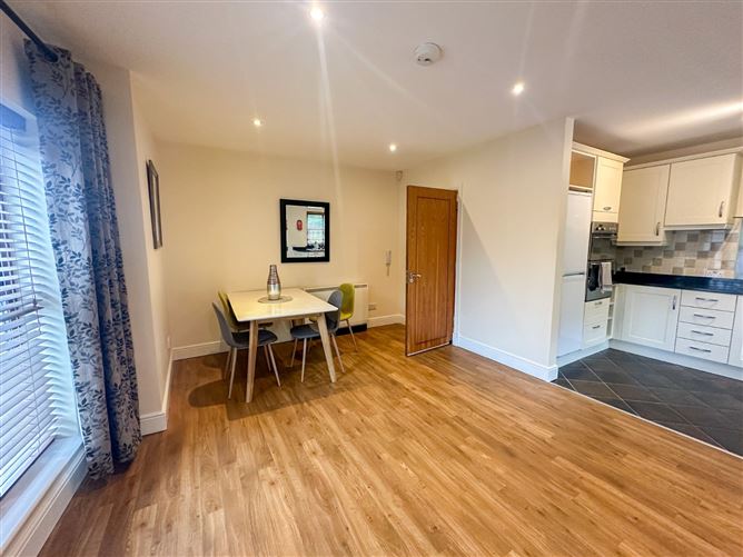 2 Kingston House, Barna Road, Galway