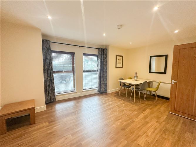 2 Kingston House, Barna Road, Galway