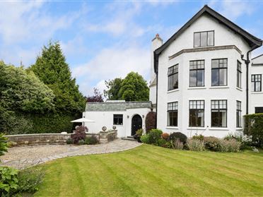 Kilteragh House, 6 Kilteragh Pines, Foxrock, Dublin 18