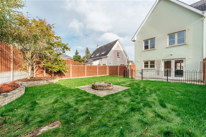73 The Meadows, Cornelscourt, Newbridge, Kildare