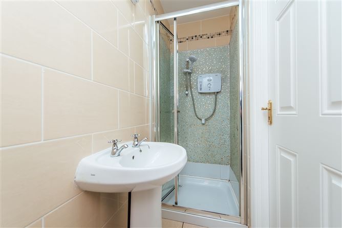 73 The Meadows, Cornelscourt, Newbridge, Kildare