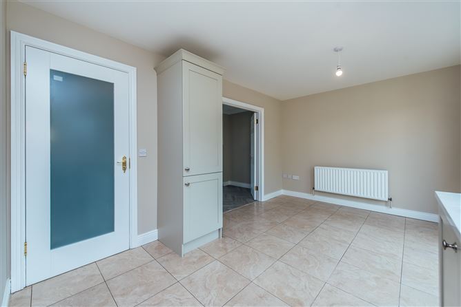 73 The Meadows, Cornelscourt, Newbridge, Kildare