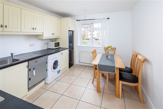 6 Holly Court, Broomfield Village, Midleton, Cork