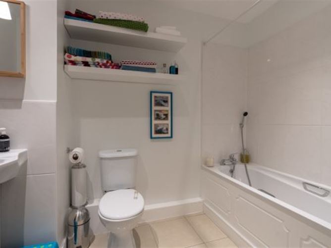 144 Lymewood Mews Block C, Northwood, Santry, Dublin 9
