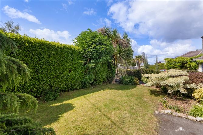 Knockmoy, 18 Elton Park, Sandycove, Co. Dublin