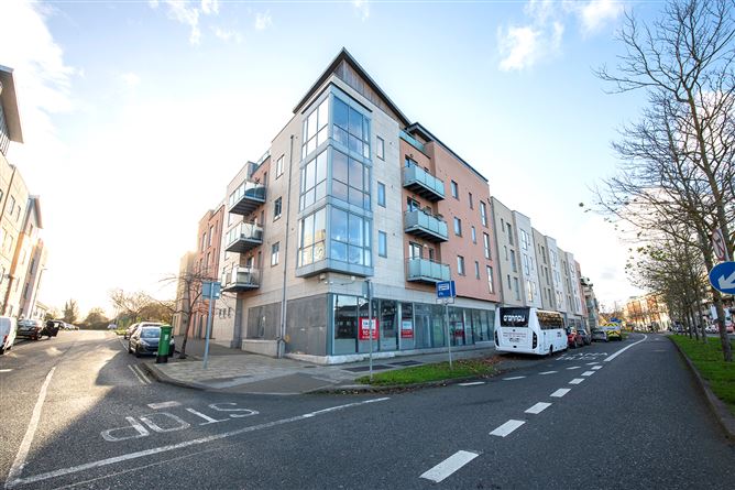 Main Street, Clongriffin, Dublin 13