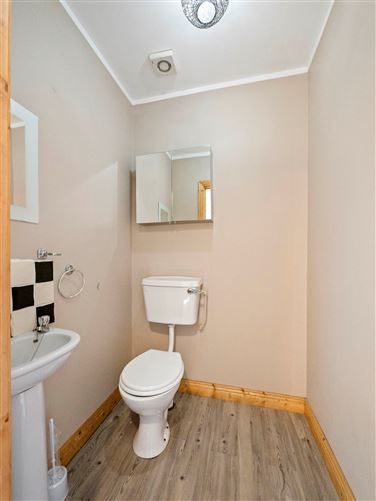 105 Brooklawn, New Ross, Wexford