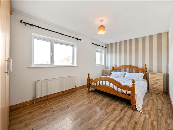 105 Brooklawn, New Ross, Wexford