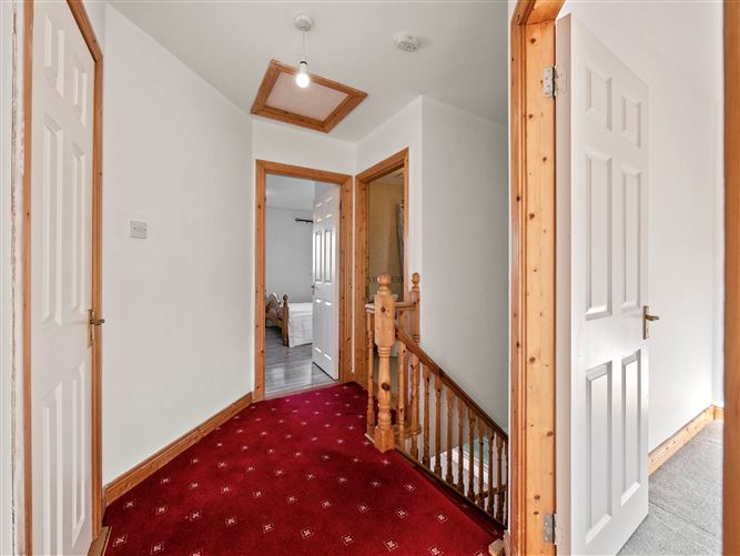 105 Brooklawn, New Ross, Wexford