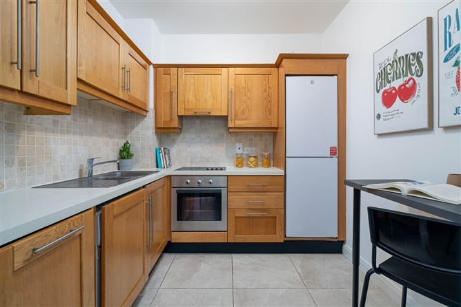 Photo 5 of 20 — Apartment 6, House 1, Linden Court, Grove Avenue, Blackrock, County Dublin