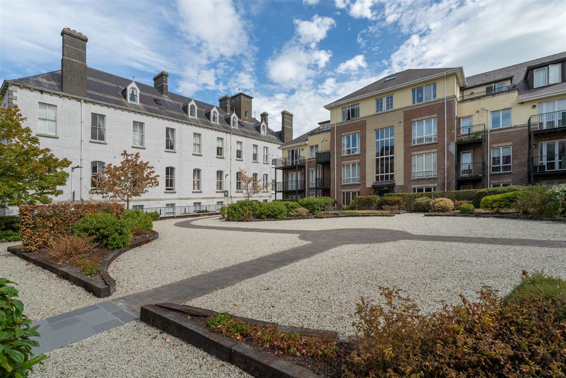 Apartment 6, House 1, Linden Court, Grove Avenue, Blackrock, County Dublin