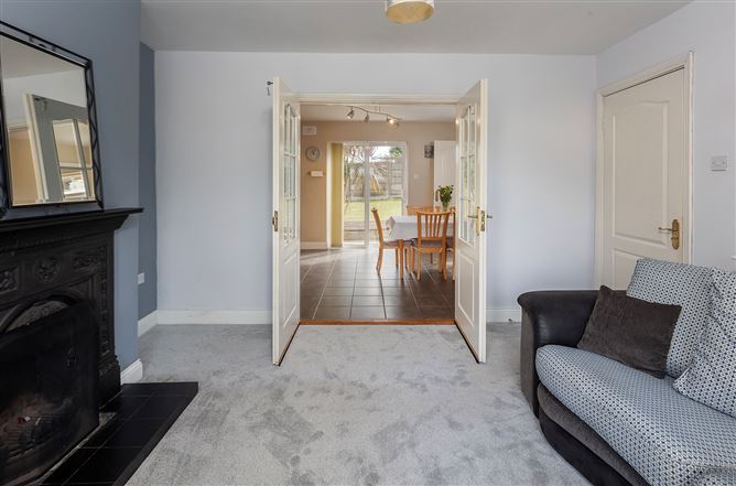 Photo 6 of 22 — 10 Siddon's Court, Lower Aghada, Co. Cork