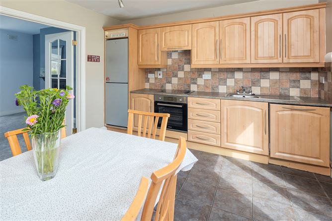 Photo 9 of 22 — 10 Siddon's Court, Lower Aghada, Co. Cork