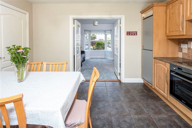 Photo 8 of 22 — 10 Siddon's Court, Lower Aghada, Co. Cork