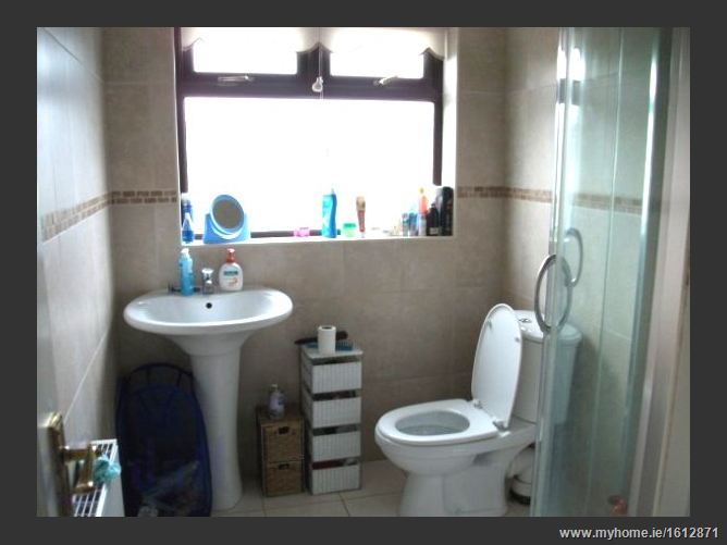 35 Woodford Grove, Clondalkin, Dublin 22
