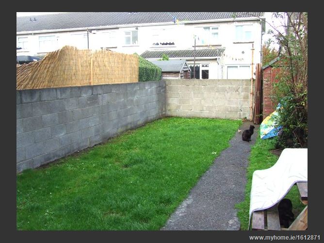 35 Woodford Grove, Clondalkin, Dublin 22