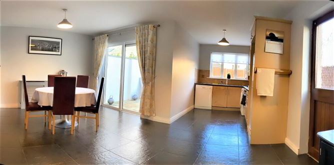 25 Woodleigh Park, Blessington, Wicklow