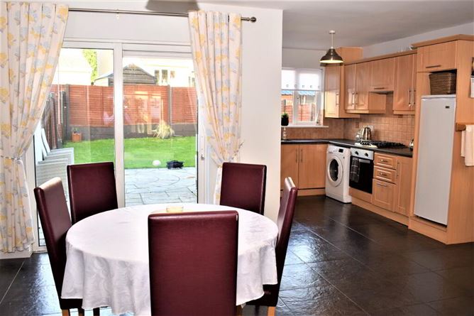 25 Woodleigh Park, Blessington, Wicklow