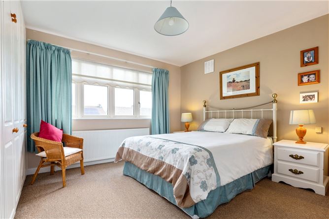 86 Broadford Hill, Ballinteer, Dublin 16