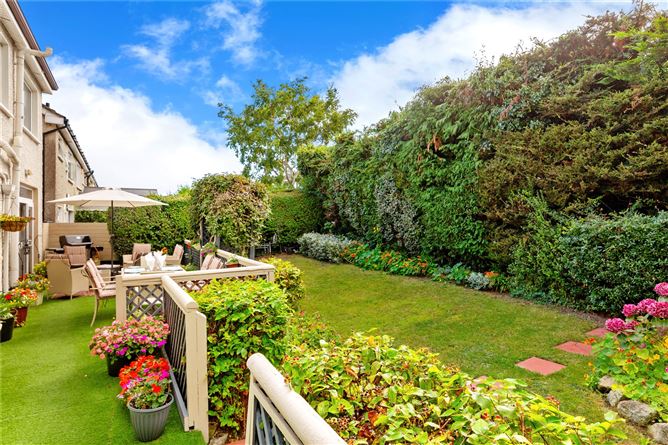 86 Broadford Hill, Ballinteer, Dublin 16