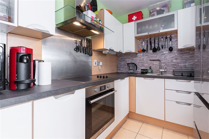 25 Levmoss Avenue, Leopardstown, Dublin 18