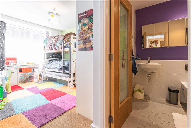 25 Levmoss Avenue, Leopardstown, Dublin 18