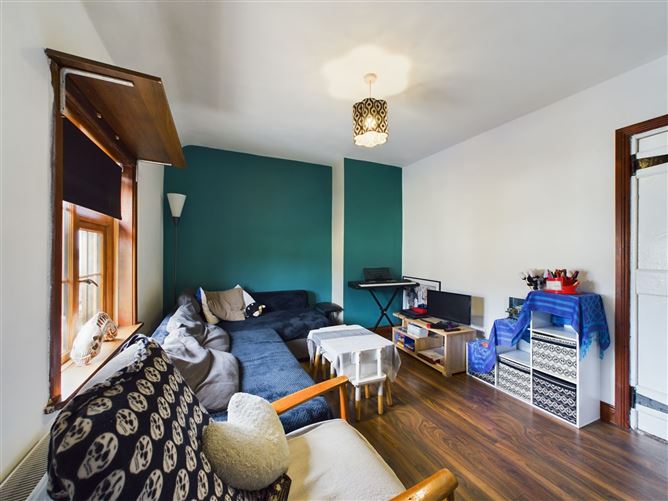 14 Connolly Villas, Ennis, Co. Clare