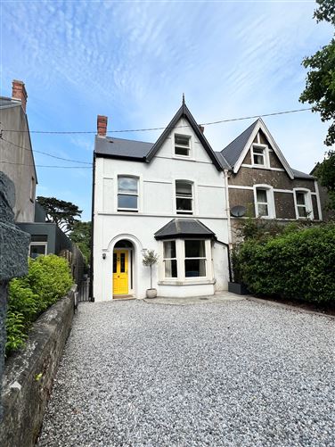 Lynton, Cross Douglas Road, Douglas, Cork