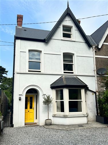 Lynton, Cross Douglas Road, Douglas, Cork