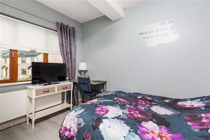 No. 8 Whiterock Avenue, Whitebrook, Wexford Town, Wexford