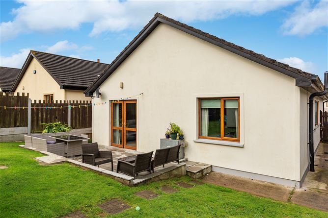 No. 8 Whiterock Avenue, Whitebrook, Wexford Town, Wexford