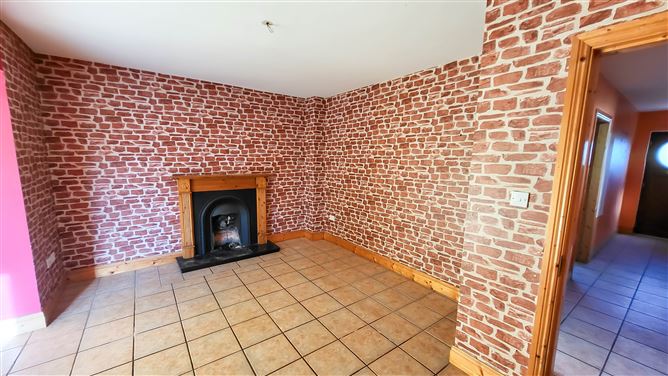 30 Somers Way, Ballycullane, New Ross, Wexford
