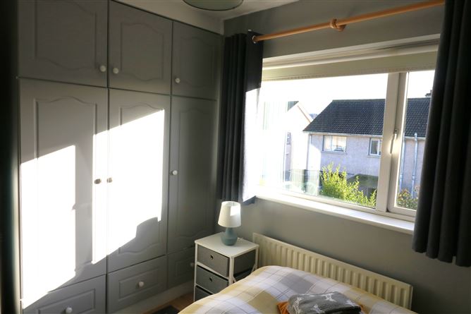 4 Sycamore Close, Carrick-on-Suir, Tipperary