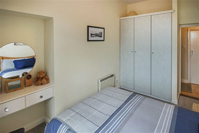 10 Marymount, Carrick-On-Shannon, Co. Leitrim